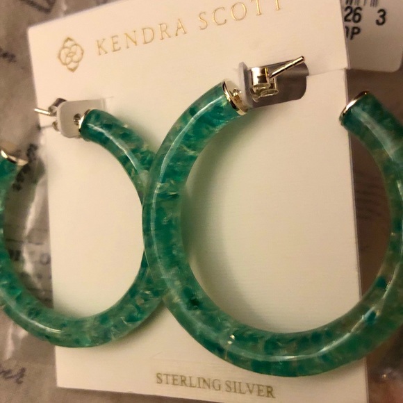 Kendra Scott Sonnie Sterling Silver & Green Onyx Resin Hoop Earrings NWT - Picture 7 of 11